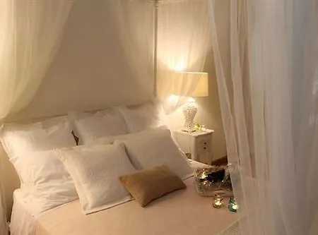 Mormoraia Otel